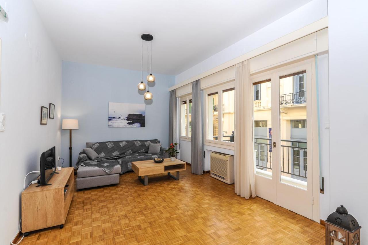 The Elegant. Spacious City Center Apartment. Iraklio Exterior foto