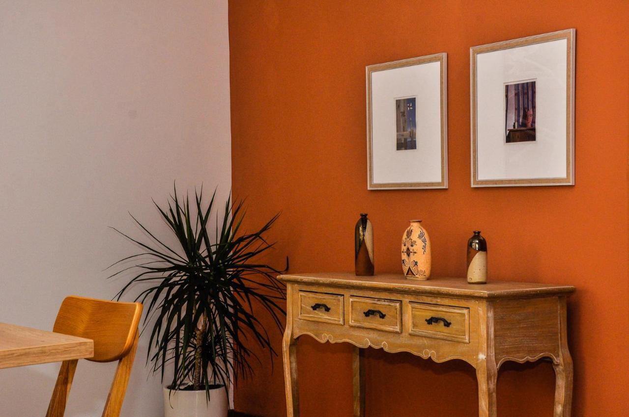 The Elegant. Spacious City Center Apartment. Iraklio Exterior foto