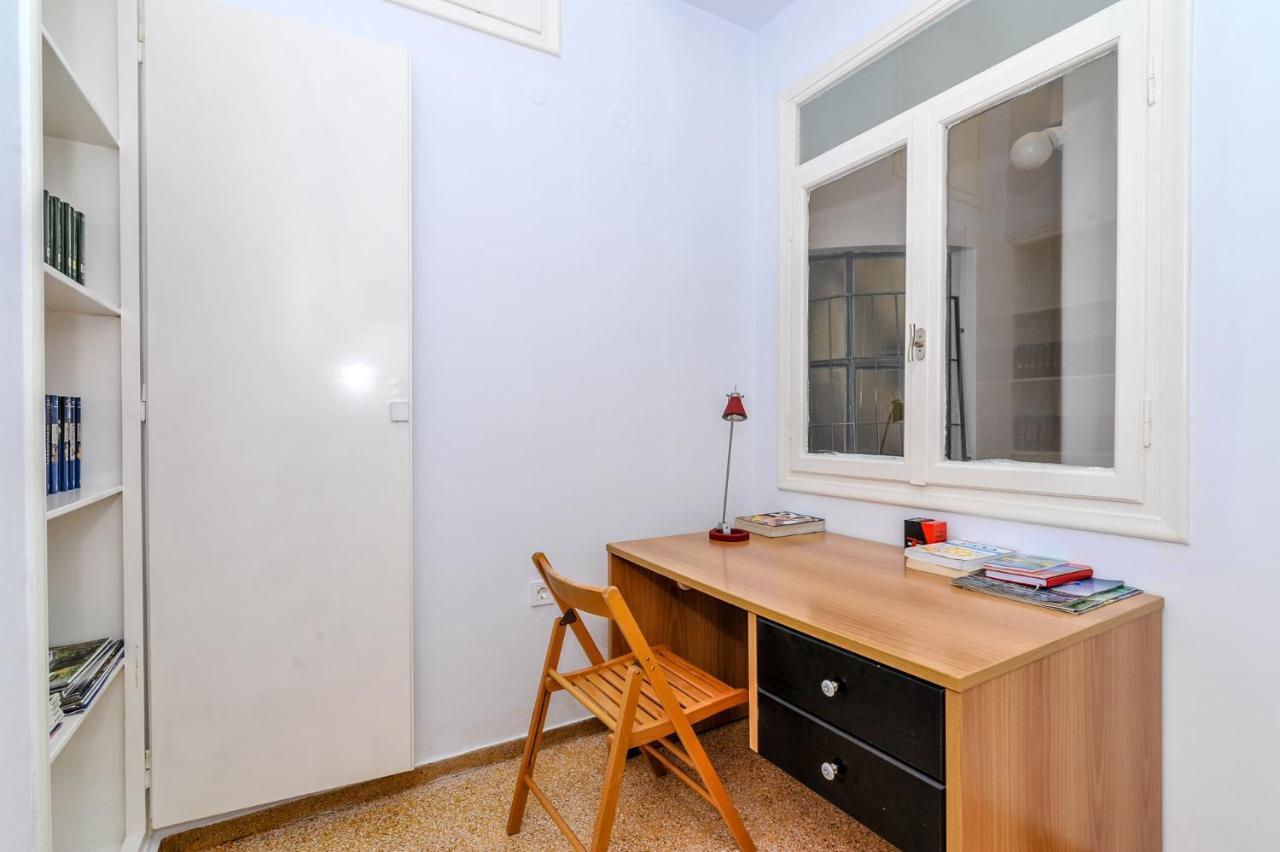 The Elegant. Spacious City Center Apartment. Iraklio Exterior foto